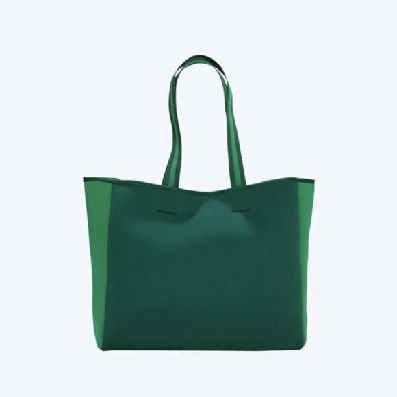 The Perfect Beach Tote - Picture 3 of 5